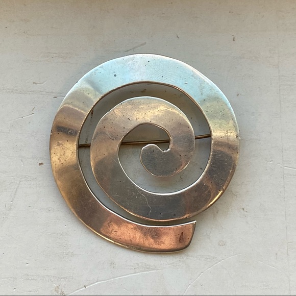 Spiral sterling pin- gifted - Picture 2 of 8